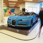 Melihat Lebih Dekat Supercar Bugatti Chiron dari Lego di Denmark | FBS Forex Bitcoin Stock