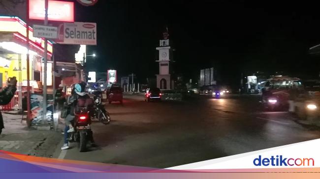 Pemudik Ditodong oleh Gerombolan Pemotor di Cianjur, HP Raib