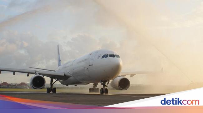 Garuda Raup Laba Rp 4 Triliun, Ini Pemicunya