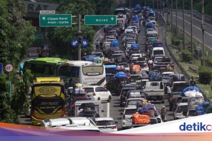 Ini Nih Biang Kerok Kemacetan ‘Horor’ di Jalan Tol ke Merak