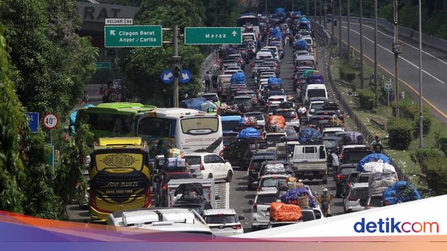 Ini Nih Biang Kerok Kemacetan ‘Horor’ di Jalan Tol ke Merak