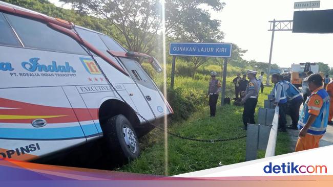 Menhub Ungkap Analisis Penyebab Kecelakaan Maut Bus Rosalia Indah