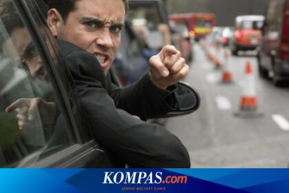 Pengendara Mobil Meludah Saat Ditegur, Apa Penyebab Orang Mudah Marah? | FBS Forex Bitcoin Stock