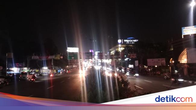 Polisi Buka Arus Kendaraan Arah Puncak Bogor Usai 11 Jam One Design