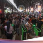 Stasiun Integrasi KRL Dipadati Penumpang Jelang Berakhirnya Libur Lebaran – FBS Forex Bitcoin Stock