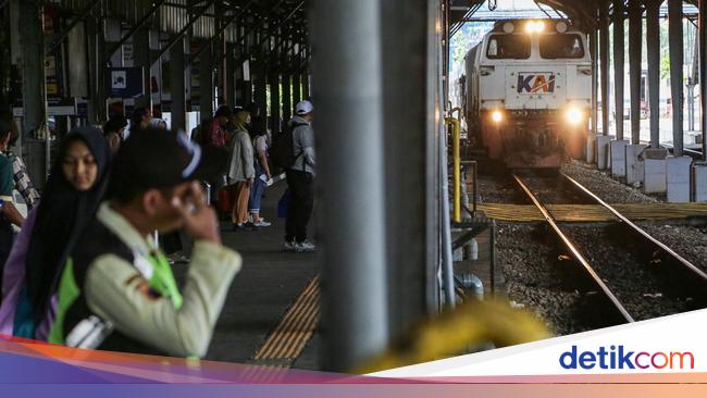 KAI Angkut 218 Ribu Penumpang Saat Puncak Arus Balik