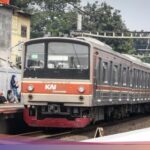 Hari Pertama Kerja, 900 Ribu Orang Diramal Naik KRL Jabodetabek – FBS Forex Bitcoin Stock