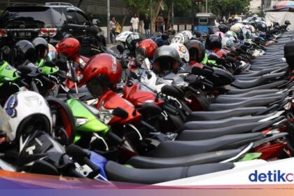 Parkir Liar di Minimarket Merajalela, Pendapatan Jukir Bisa Lampaui UMR!