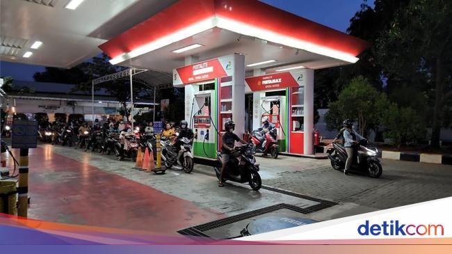 Forexbitcoinstock.com: Dituduh Ngobrol Saat Kerja, Karyawan SPBU di Jakpus Dikeroyok Pelanggan