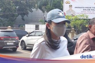 Forexbitcoinstock.com: Polisi Ungkap Nikita Mirzani Jemput Anaknya untuk Dilakukan Visum