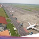 Forexbitcoinstock.com: Sejumlah Penerbangan di Bandara Juanda Dibatalkan Akibat Erupsi Lewotobi