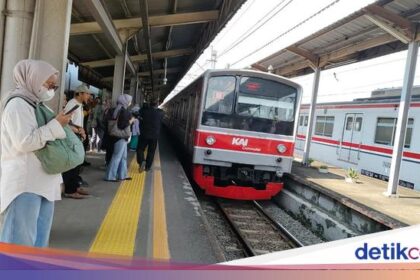 Forexbitcoinstock.com: Viral Penumpang Perempuan Lawan Pelecehan di KRL: Please, Coba Berani