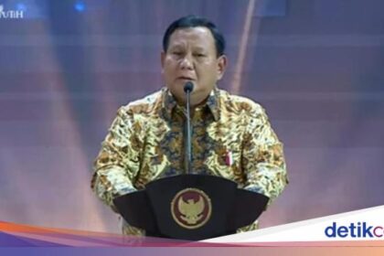 Forexbitcoinstock.com: Prabowo Bangga Baru Sebulan Kerja Naikkan Gaji Guru-Hapus Utang UMKM – FBS Forex Bitcoin Stock