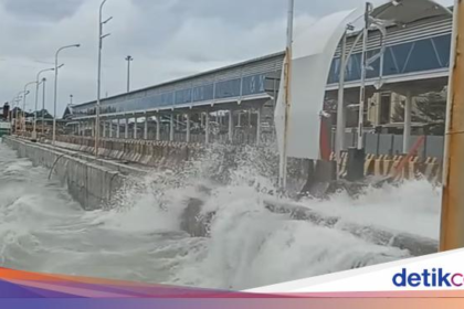 Forexbitcoinstock.com: 5 Fakta Cuaca Buruk Berdampak Macet di Pelabuhan Merak