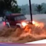 Forexbitcoinstock.com: Sukabumi Banjir Bandang: Rumah Terendam hingga Mobil Hanyut