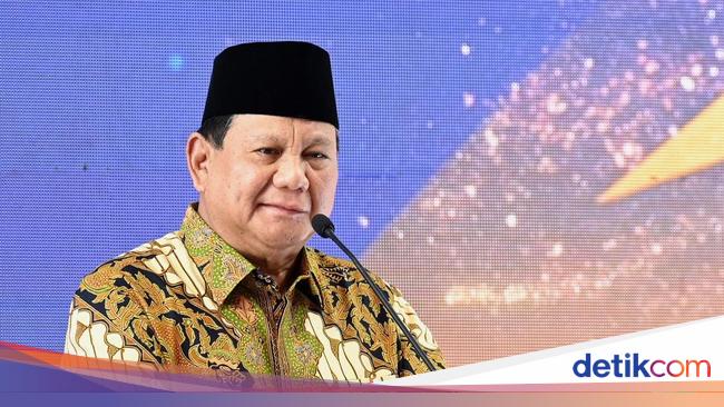 Forexbitcoinstock.com: Kelakar Prabowo: Jangan-jangan Panglima TNI-Kapolri Nggak Diganti-ganti