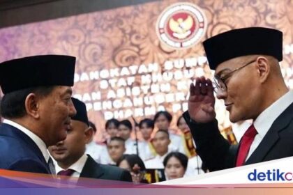 Forexbitcoinstock.com: Jabatan Anyar Deddy Corbuzier: Dari Duta Komcad ke Stafsus Menhan