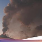 Forexbitcoinstock.com: Gunung Lewotobi Laki-laki Erupsi 2 Kali, Tinggi Kolom Abu Capai 900 Meter